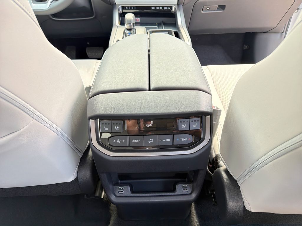 Thumbnail: 2026 Lexus TX - 18