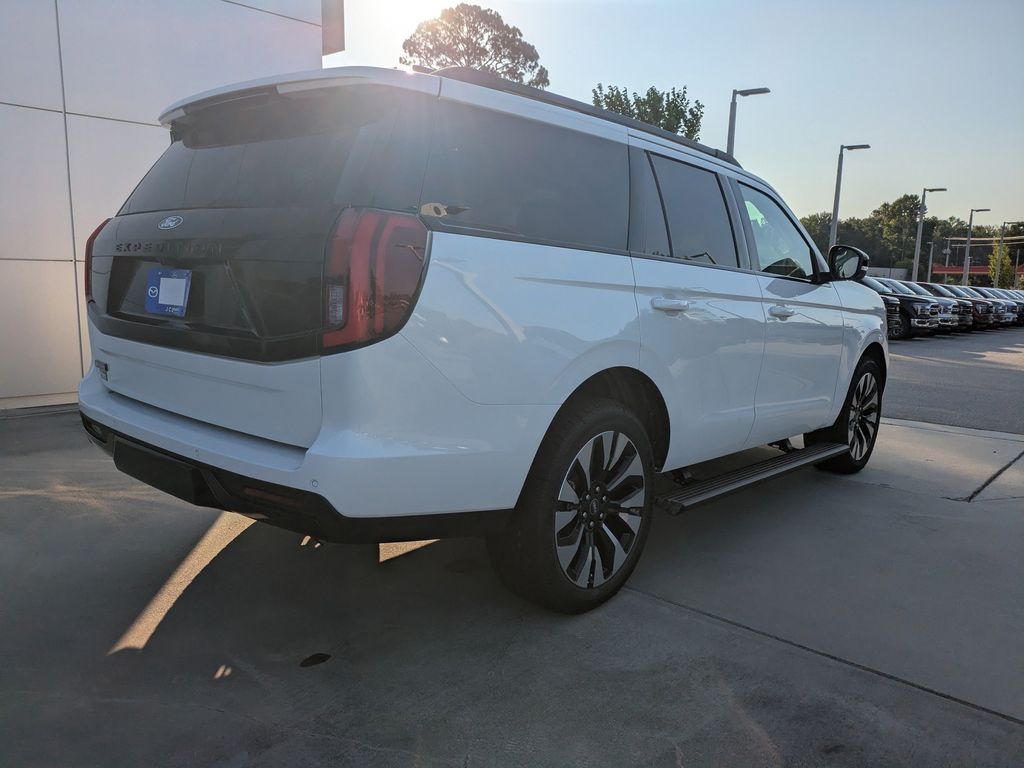 2027 Ford Expedition 