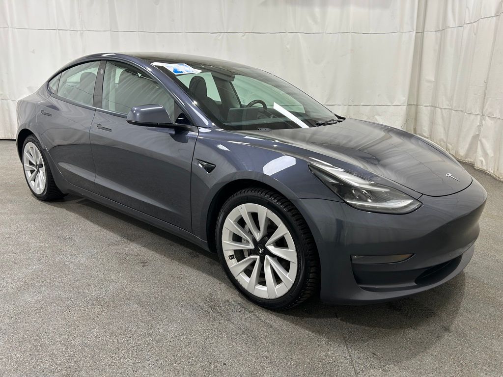 2022 Tesla Model 3 Long Range AWD