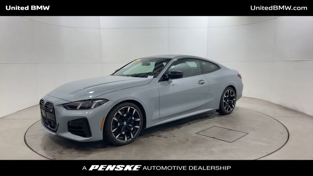 Thumbnail: 2025 BMW 4 Series - 4
