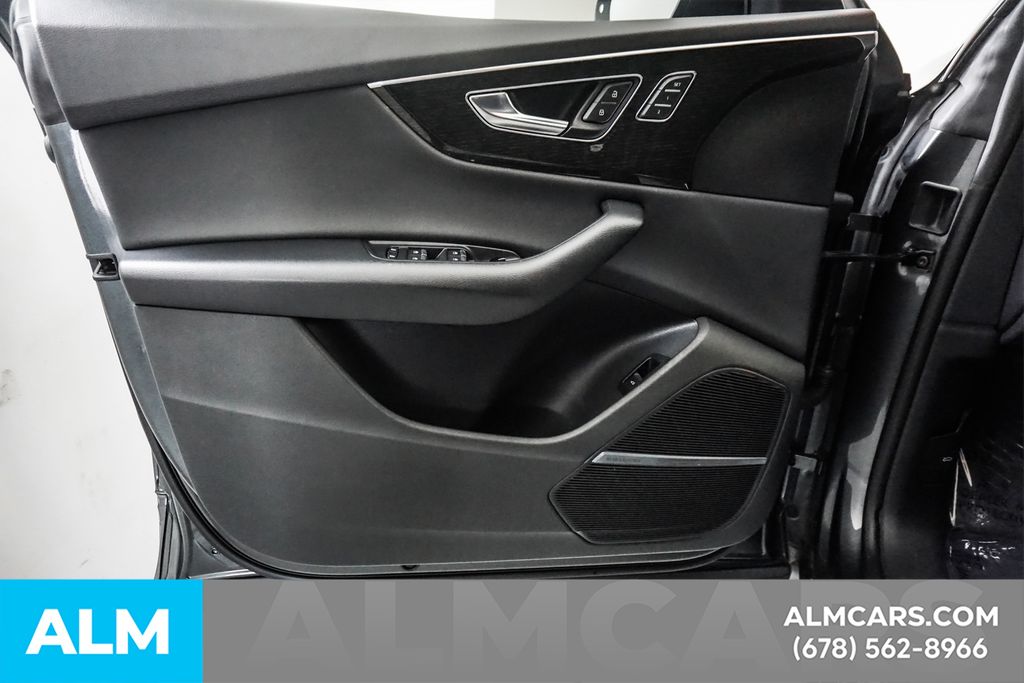 Used 2021  Audi 55 Premium Plus image 47