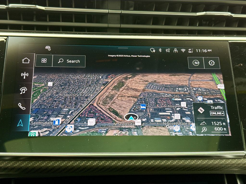 Thumbnail: 2026 Audi RS Q8 - 14