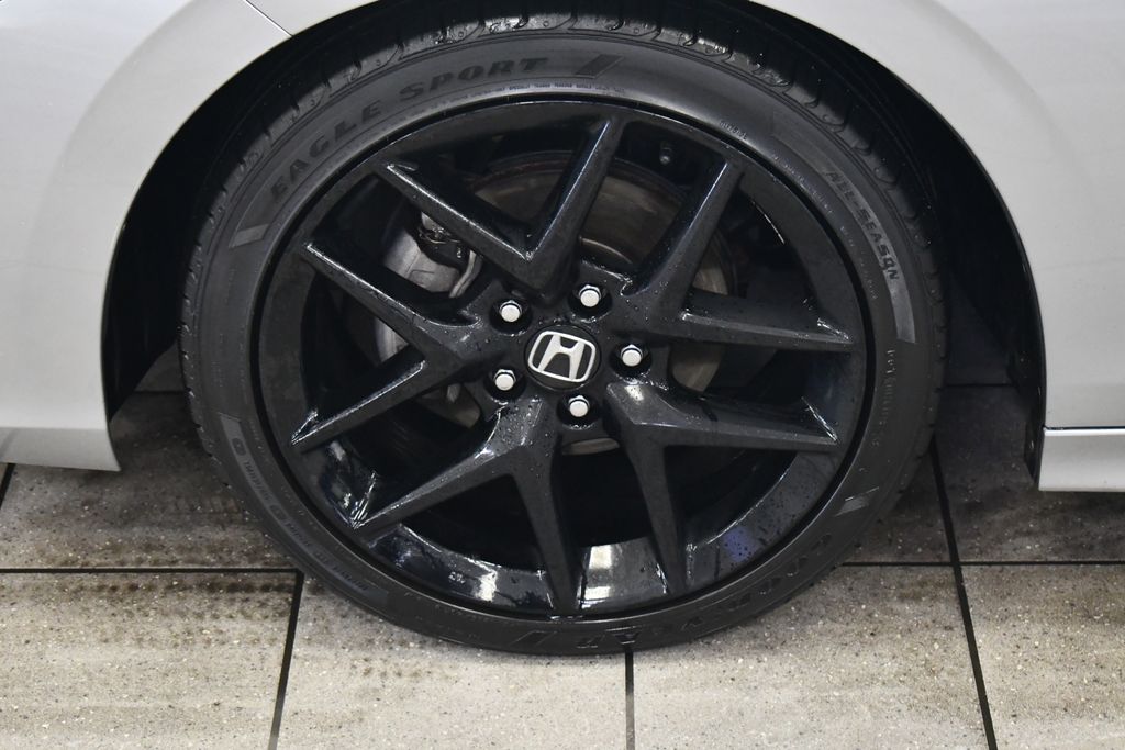 Thumbnail: 2023 Honda Civic - 14