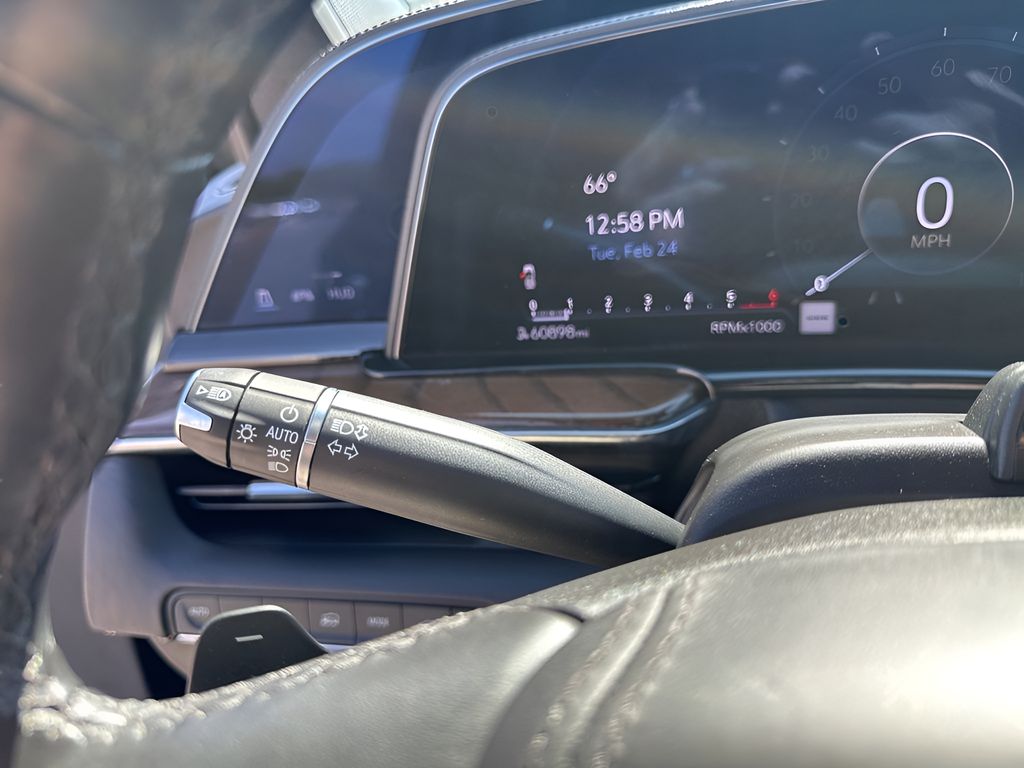 Used Car 2023 Cadillac Escalade  Sport Platinum For Sale Under $80,000 In Austin, Texas