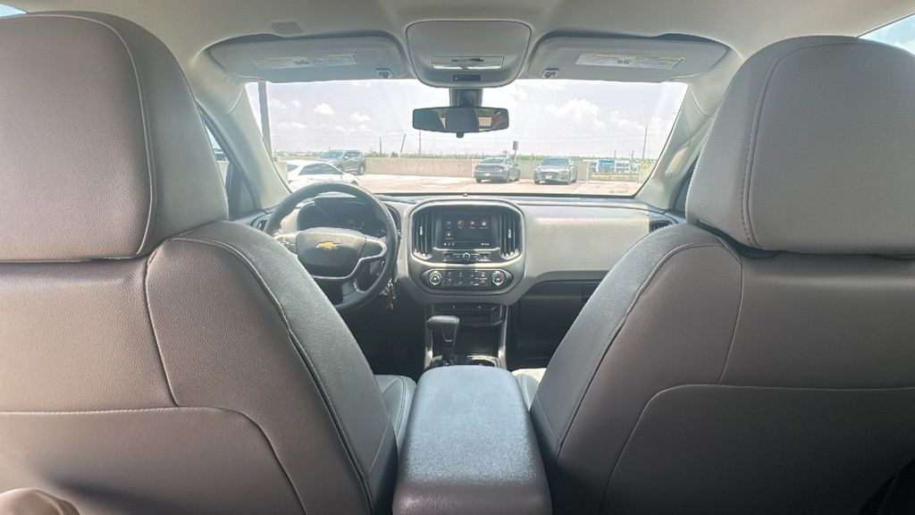 2021 Chevrolet Colorado Work Truck White at AutoSavvy Houston Southwest