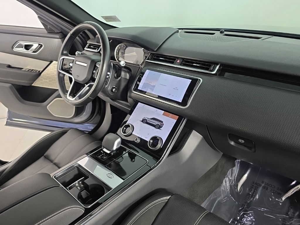 Thumbnail: 2022 Land Rover Range Rover Velar - 13