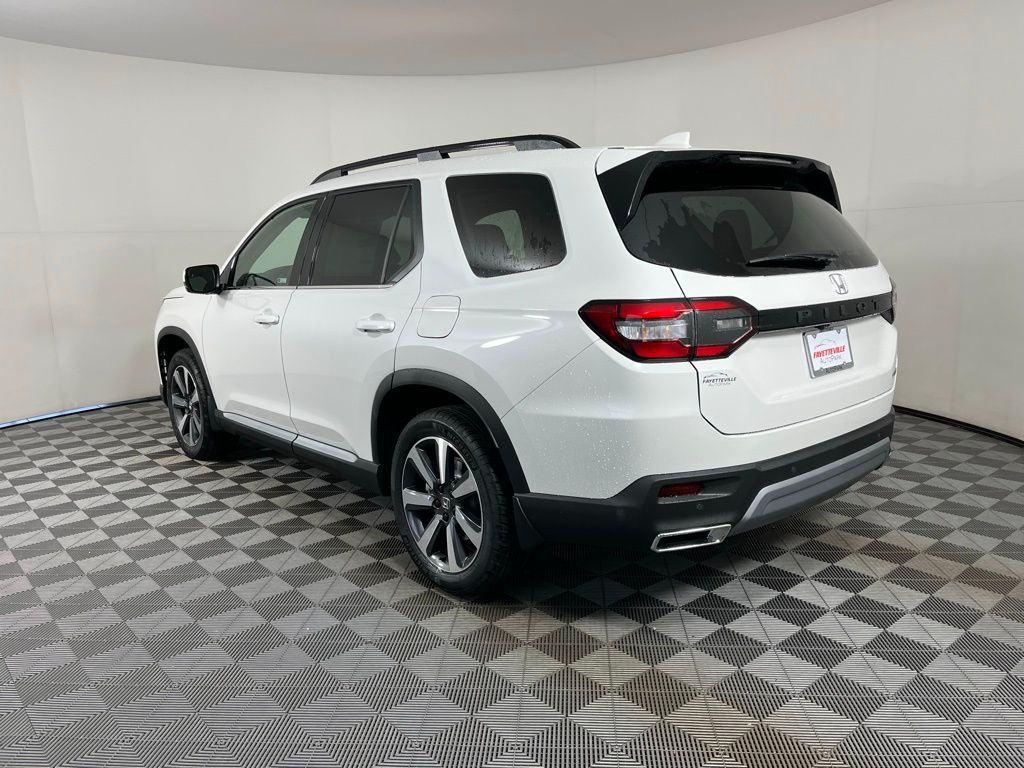Thumbnail: 2025 Honda Pilot - 3