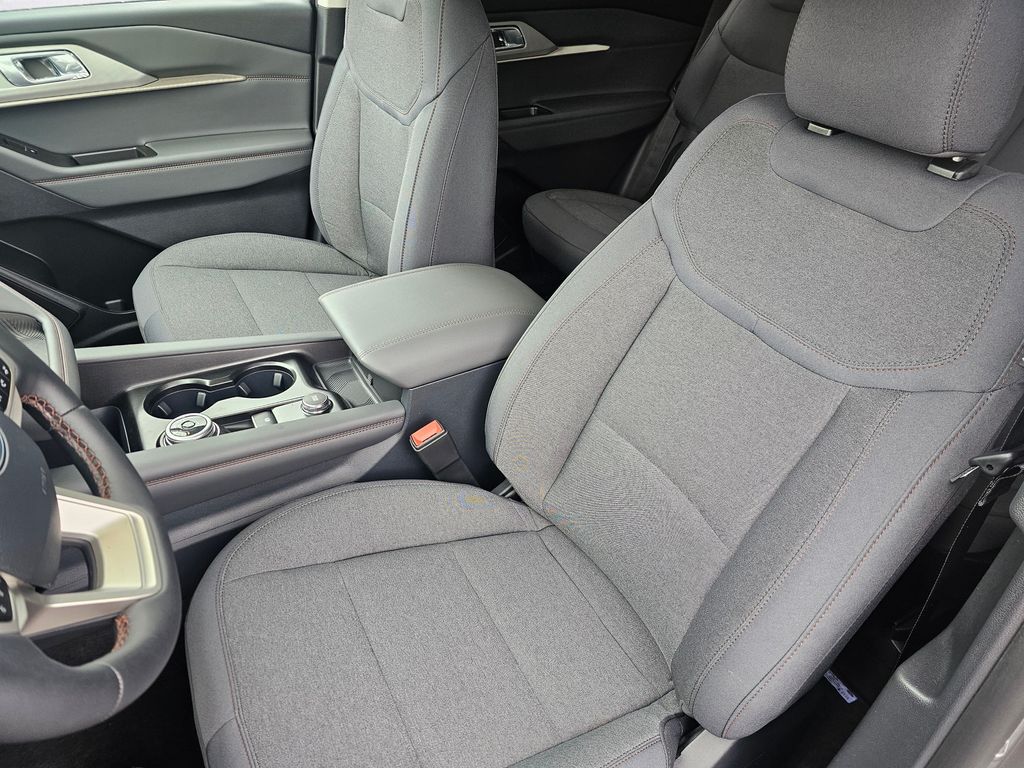 New 2026 Gray Ford Active image 21