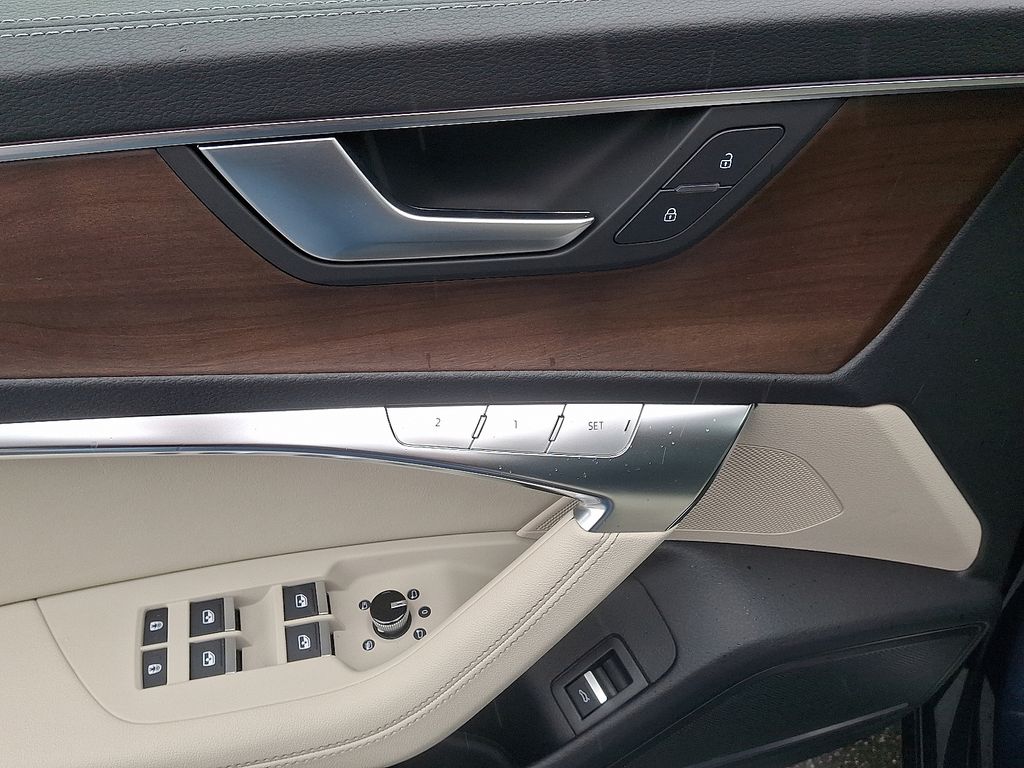 Thumbnail: 2025 Audi A6 - 12