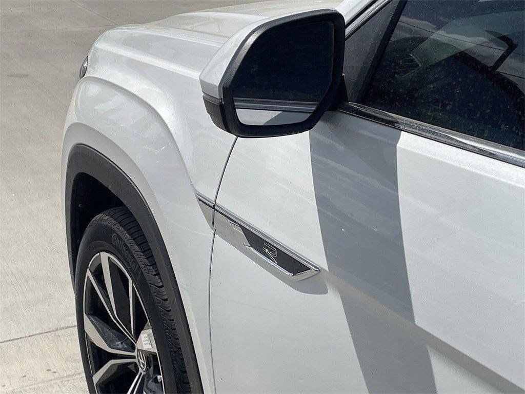 2025 Volkswagen Atlas 2.0T SEL Premium R-Line - 8