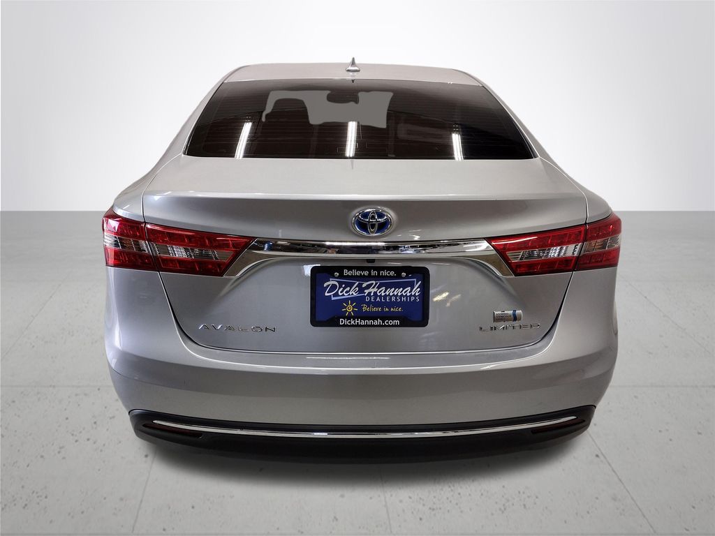 2018 Toyota Avalon Hybrid Limited
