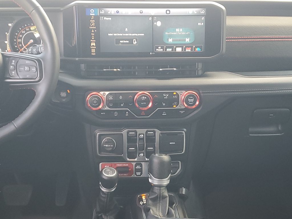 Used 2024 Gray Jeep Rubicon image 15