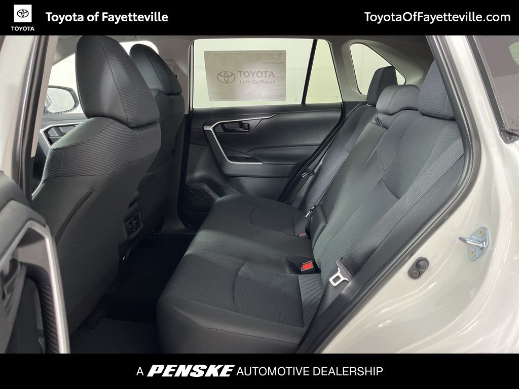 Thumbnail: 2025 Toyota RAV4 - 21