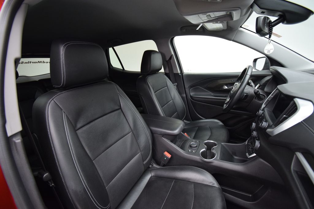 used 2024 GMC Terrain car, priced at $21,000