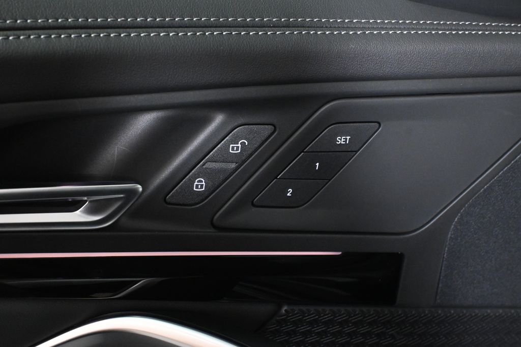 Thumbnail: 2027 BMW X1 - 25
