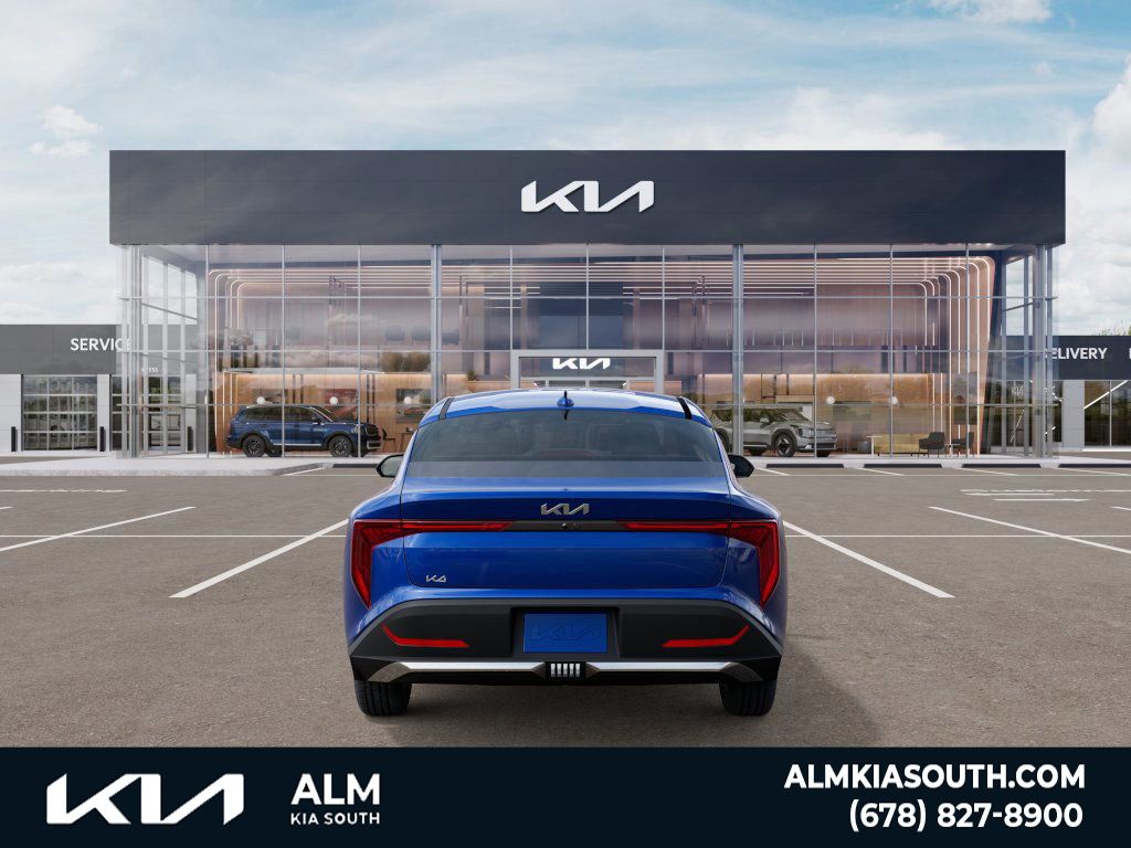 2025 Kia K4 LXS photo 3
