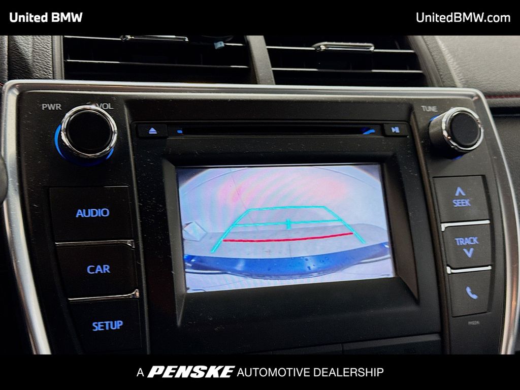 Thumbnail: 2016 Toyota Camry - 9