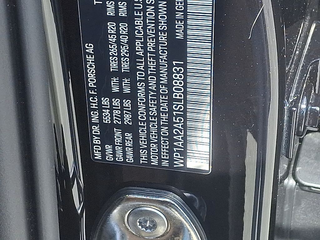 Thumbnail: 2025 Porsche Macan - 26