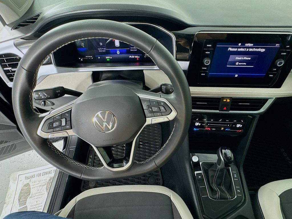 Used Car 2025 Volkswagen Taos  1.5t Se For Sale Under $25,000 In Austin, Texas