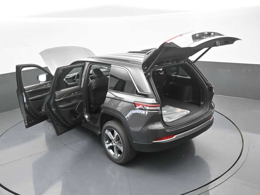 New 2026 Baltic Gray Metallic Clearcoat Jeep Limited image 52