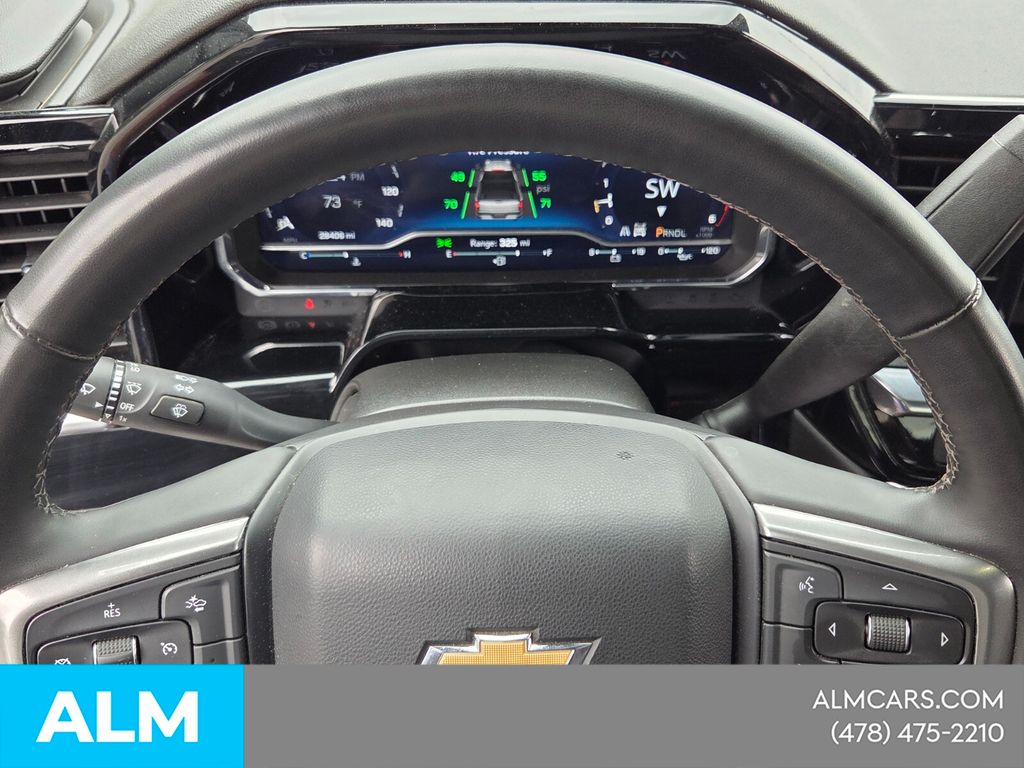 Used 2025 Black Chevrolet LT image 22