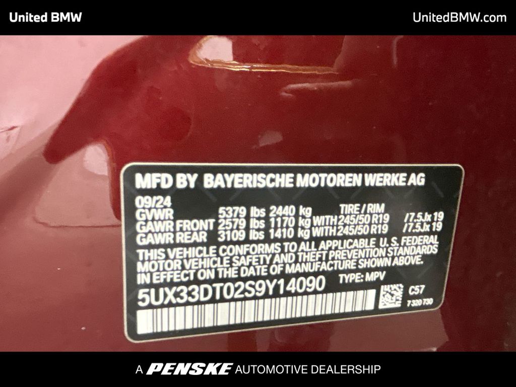 Thumbnail: 2025 BMW X4 - 23