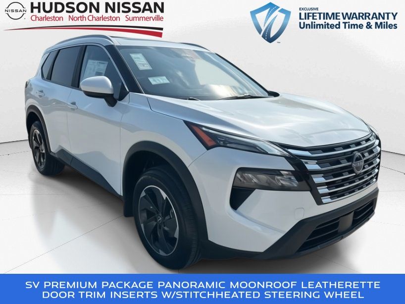 2025 Everest White Pearl Nissan Rogue SV FWD SUV