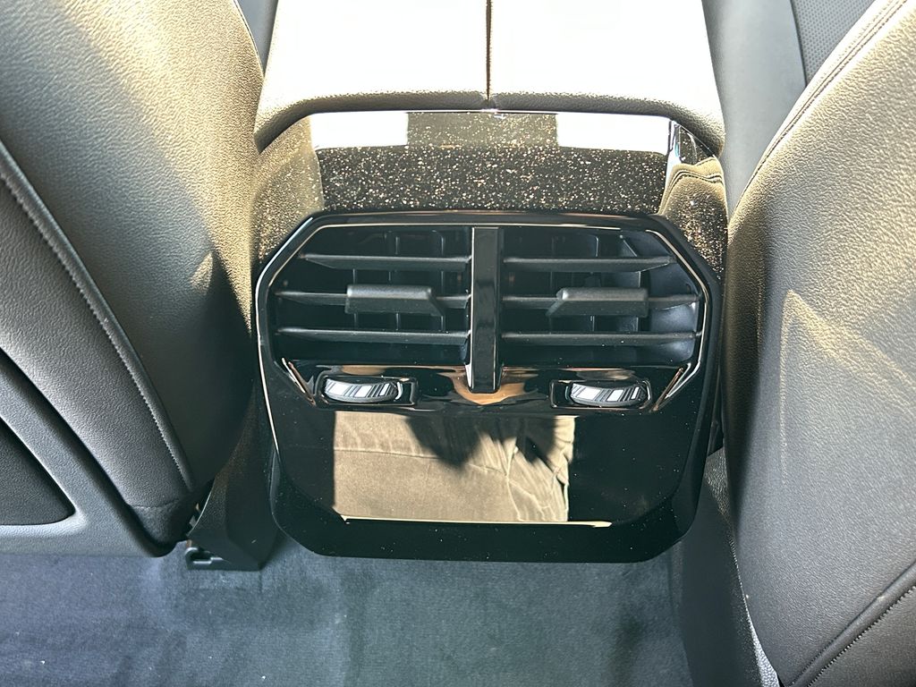 Thumbnail: 2026 BMW iX - 32