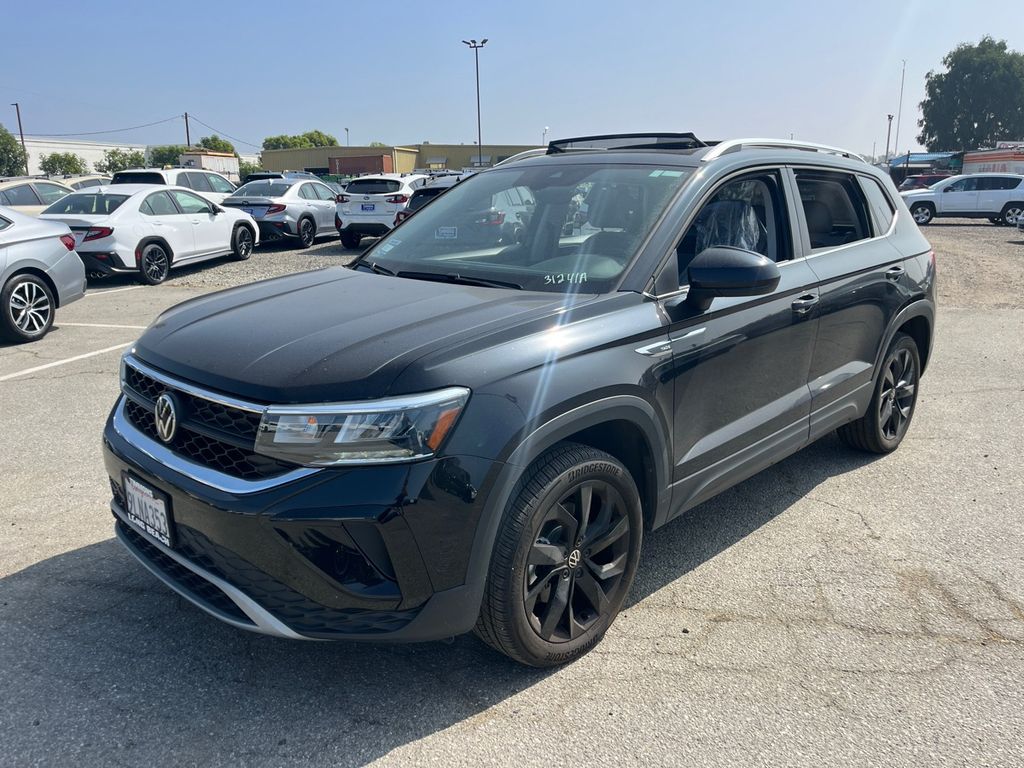 Used 2024 Black Volkswagen 1.5T SE image 3