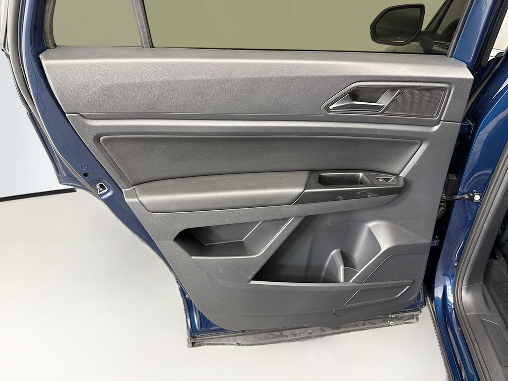 Thumbnail: 2020 Volkswagen Atlas - 24