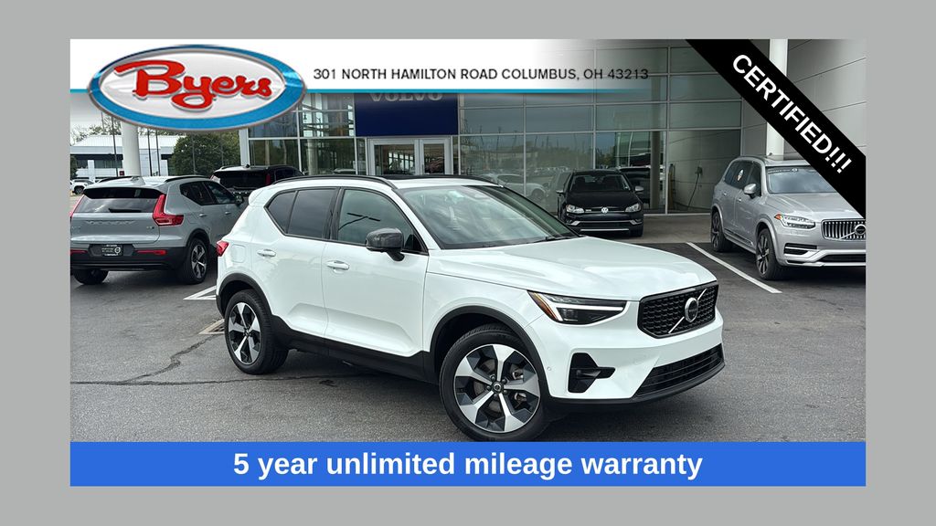 2026 Volvo XC40 B5 Plus AWD