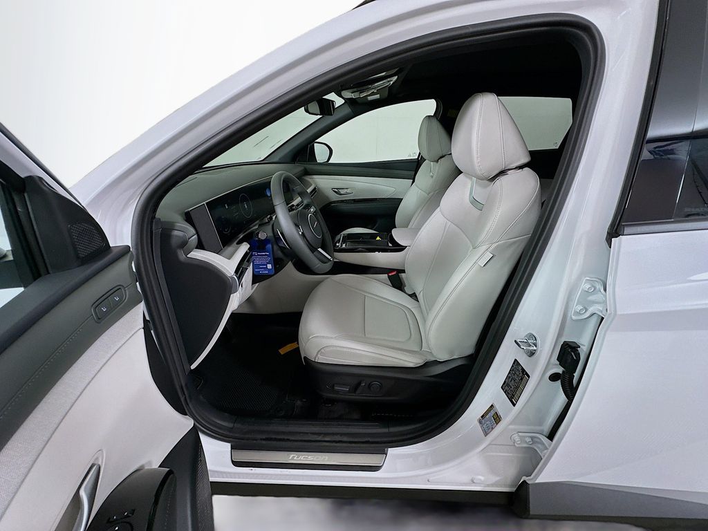 Thumbnail: 2026 Hyundai Tucson - 16