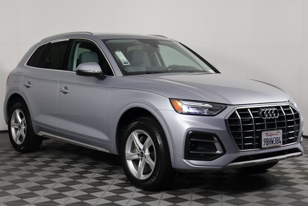 Thumbnail: 2021 Audi Q5 - 3