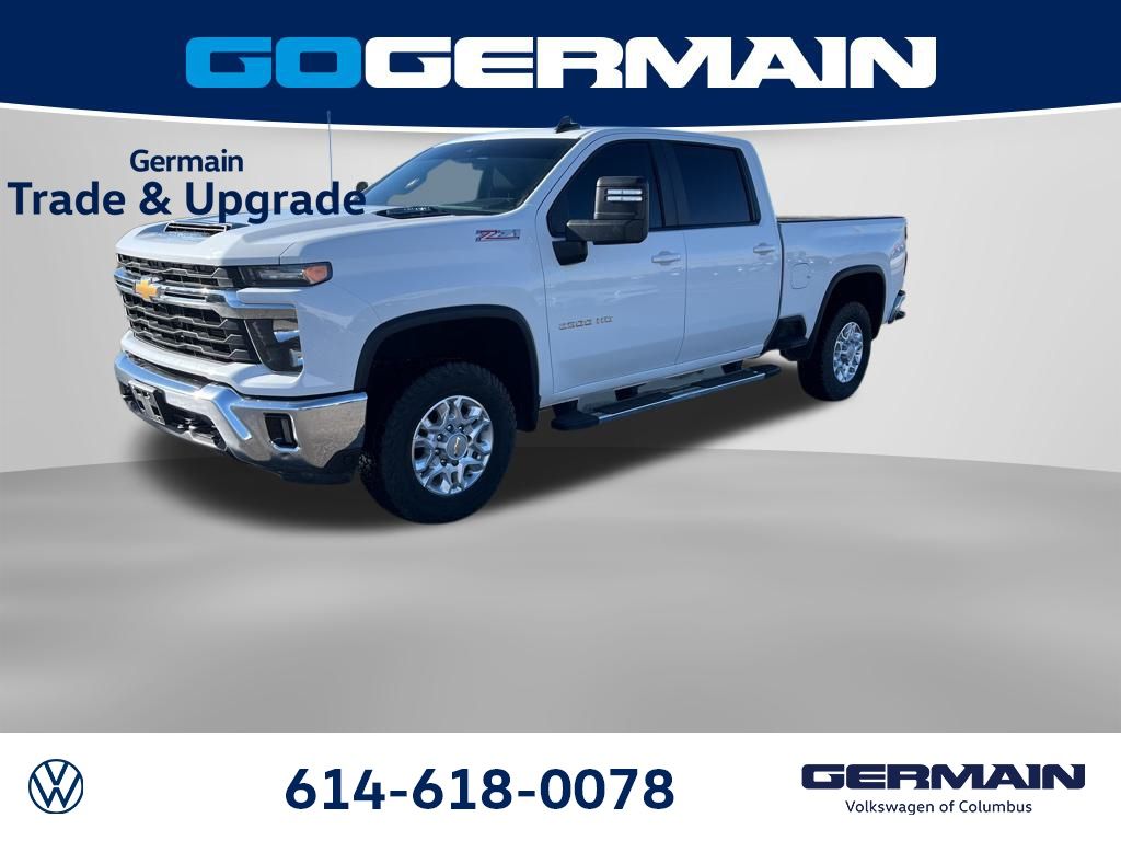 Summit White 2024 Chevrolet Silverado 2500HD LT Crew Cab 4WD Pickup Truck Four-Wheel Drive Automatic