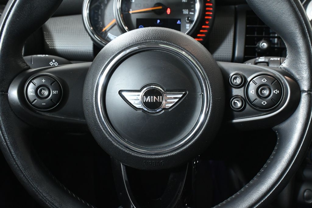 Thumbnail: 2016 MINI Cooper - 19