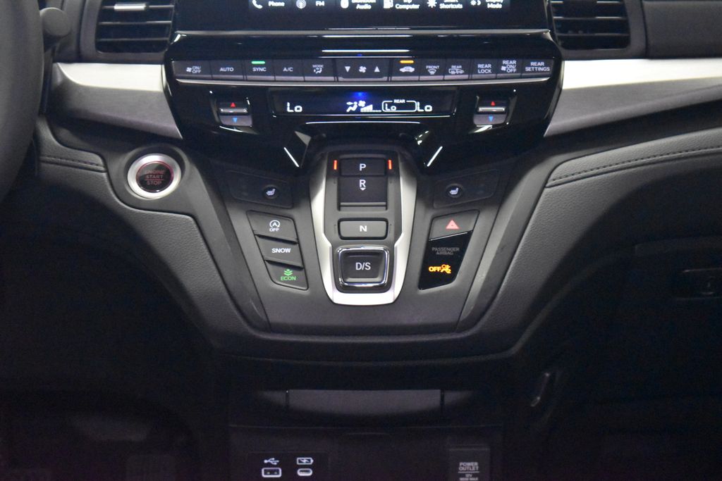 Thumbnail: 2026 Honda Odyssey - 12