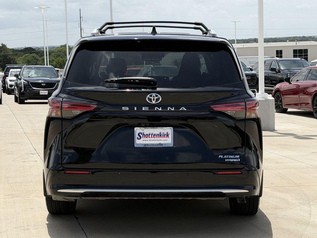 Used 2024 Toyota Sienna Van
