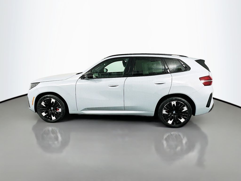 2025 BMW X3 M 8