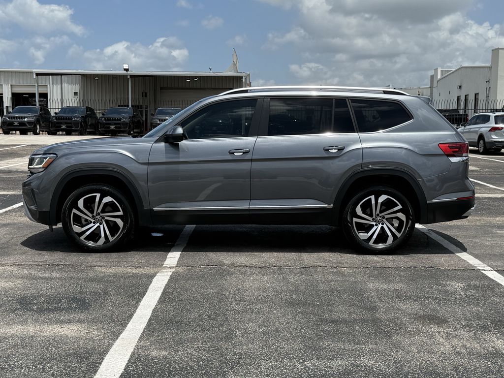 2023 Volkswagen Atlas SEL Gray at Bayway Cadillac of The Woodlands