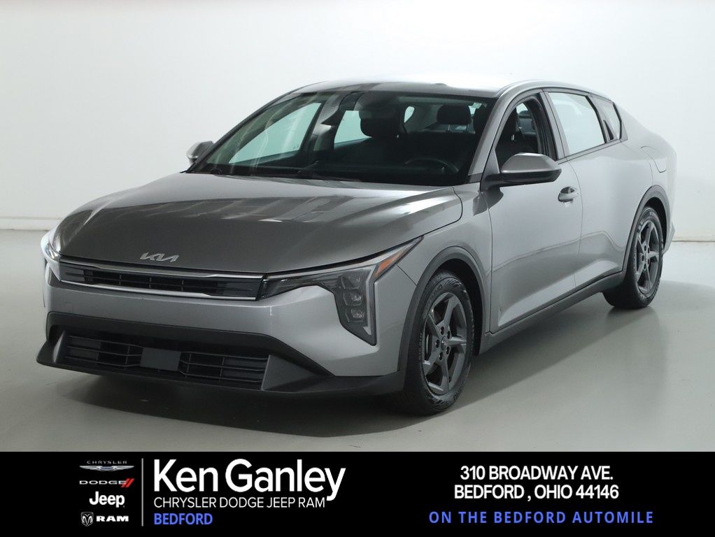 Steel Gray 2025 Kia K4 Sedan Front-Wheel Drive Continuously Variable Transmission