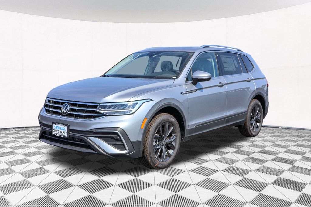 2024 Volkswagen Tiguan 2.0T SE 13