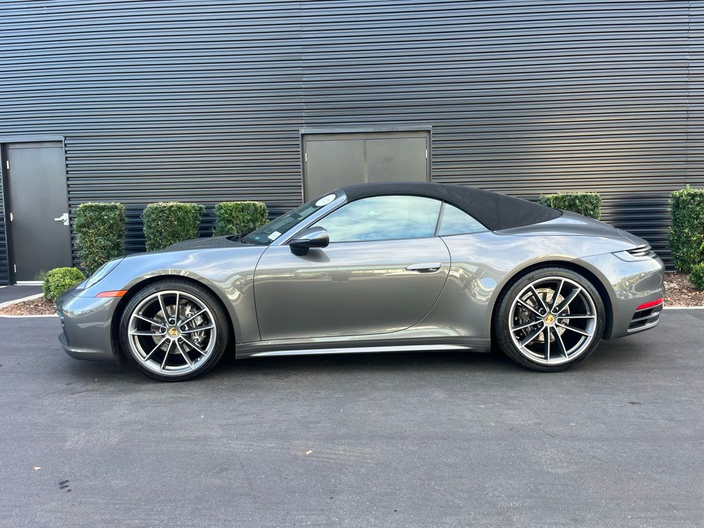 2020 Porsche 911 Carrera 4 5