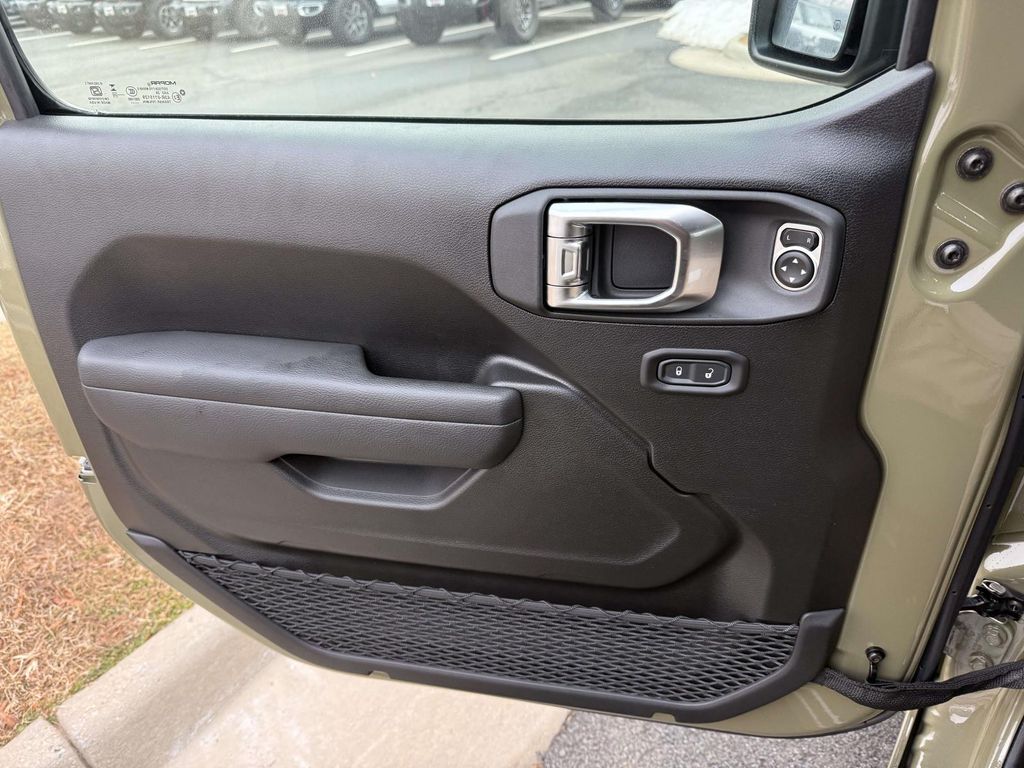 New 2026  Jeep Sport S image 31