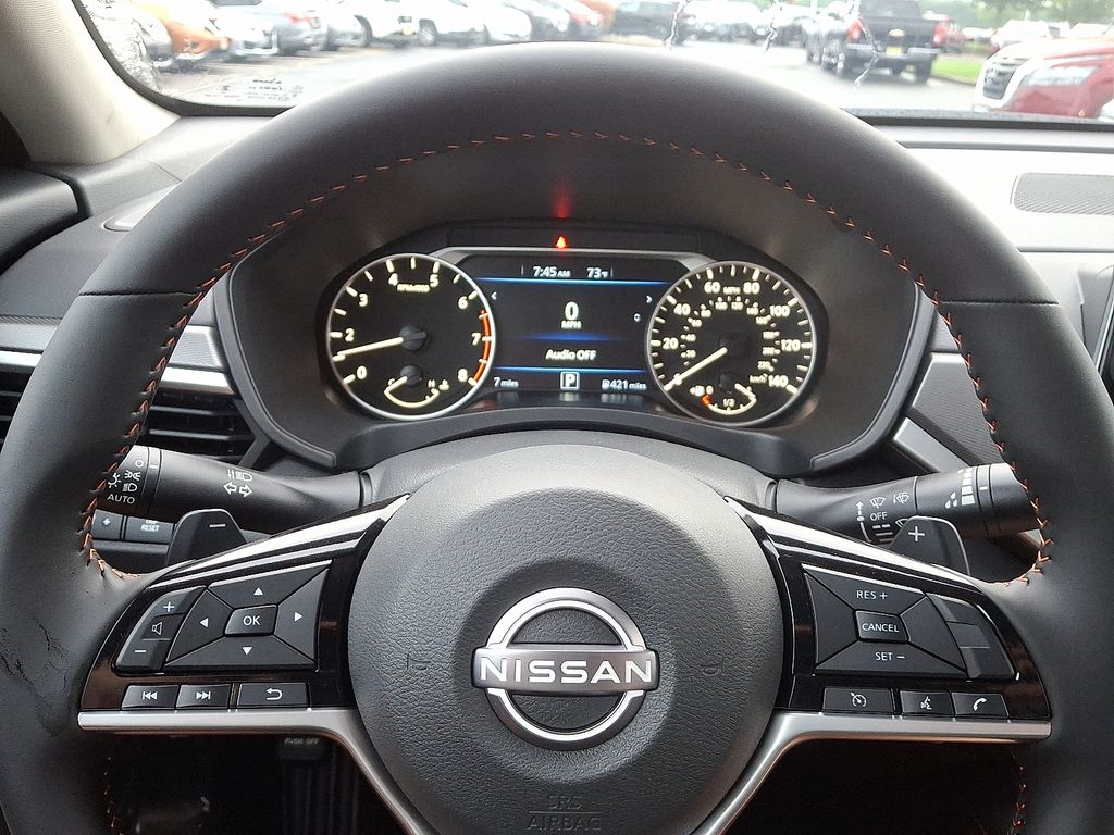 Thumbnail: 2025 Nissan Altima - 9