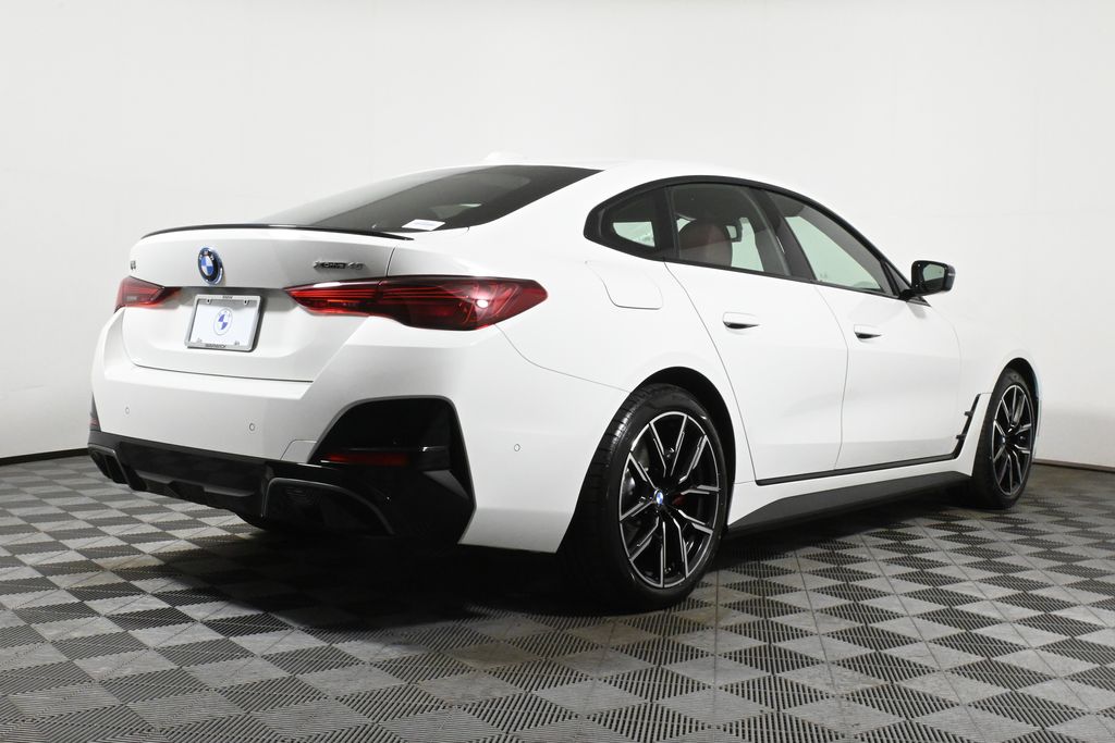 2025 BMW i4 xDrive40 7