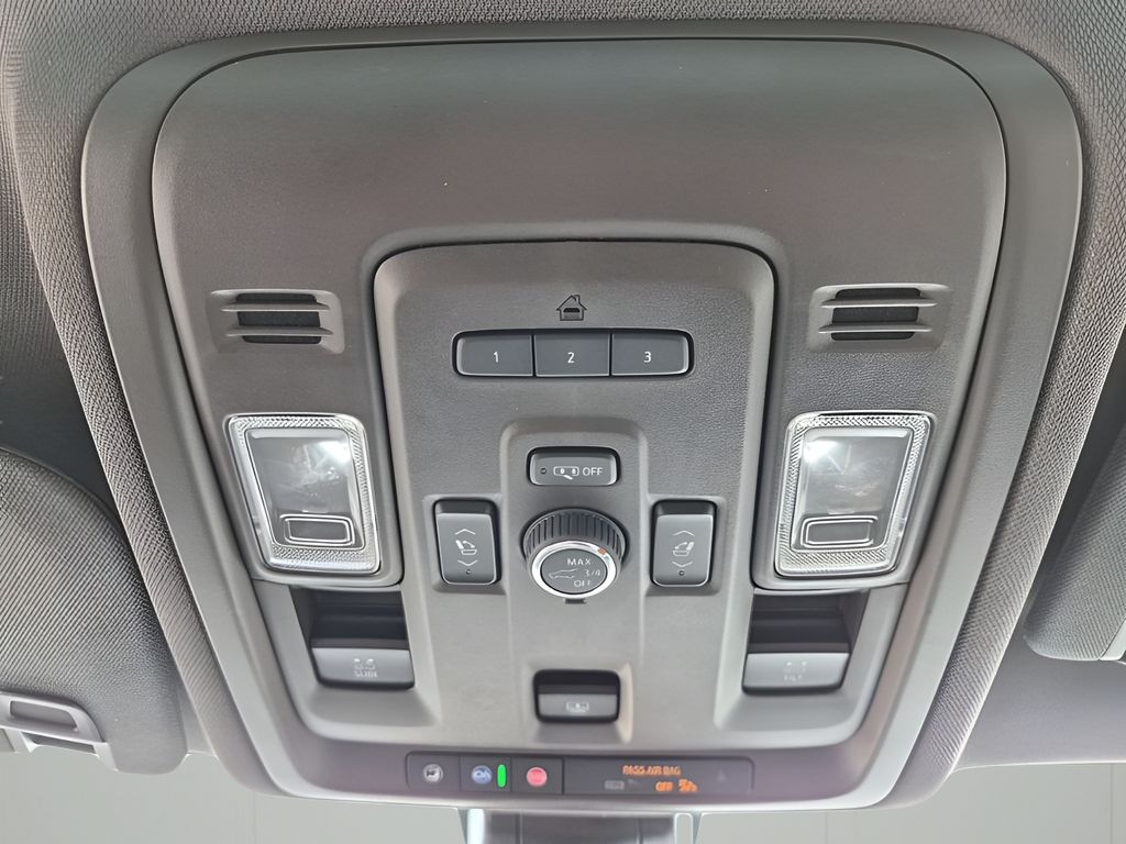 Used Car 2022 Gmc Yukon Xl  Slt For Sale Under $50,000 In Austin, Texas