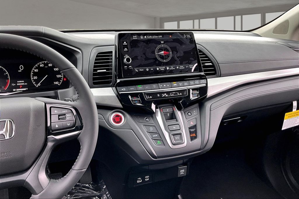 View vehicle photo 6