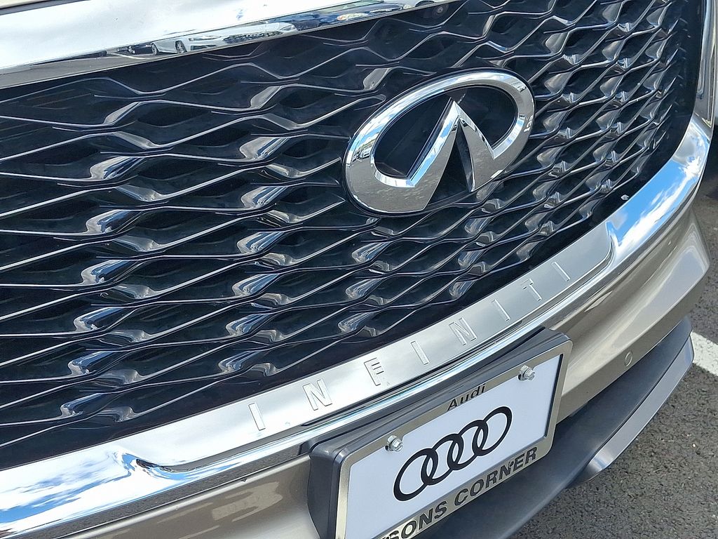 Thumbnail: 2023 INFINITI QX60 - 4