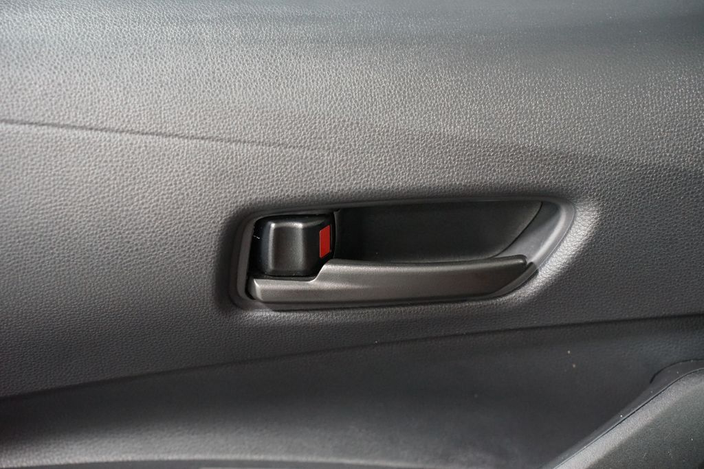 Thumbnail: 2025 Toyota Corolla - 29