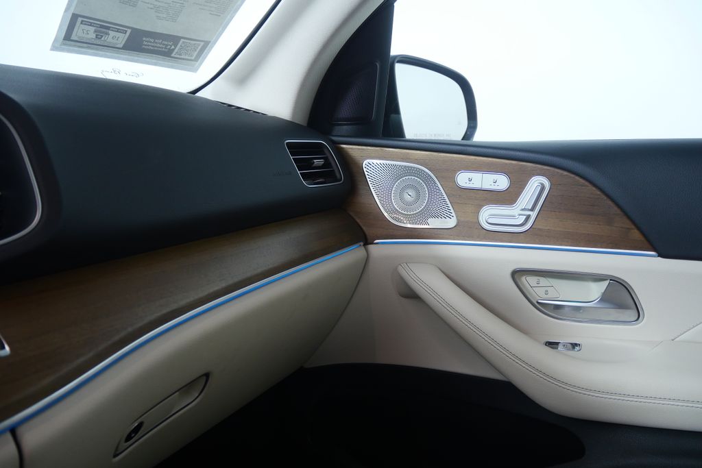 Thumbnail: 2022 Mercedes-Benz GLE - 28